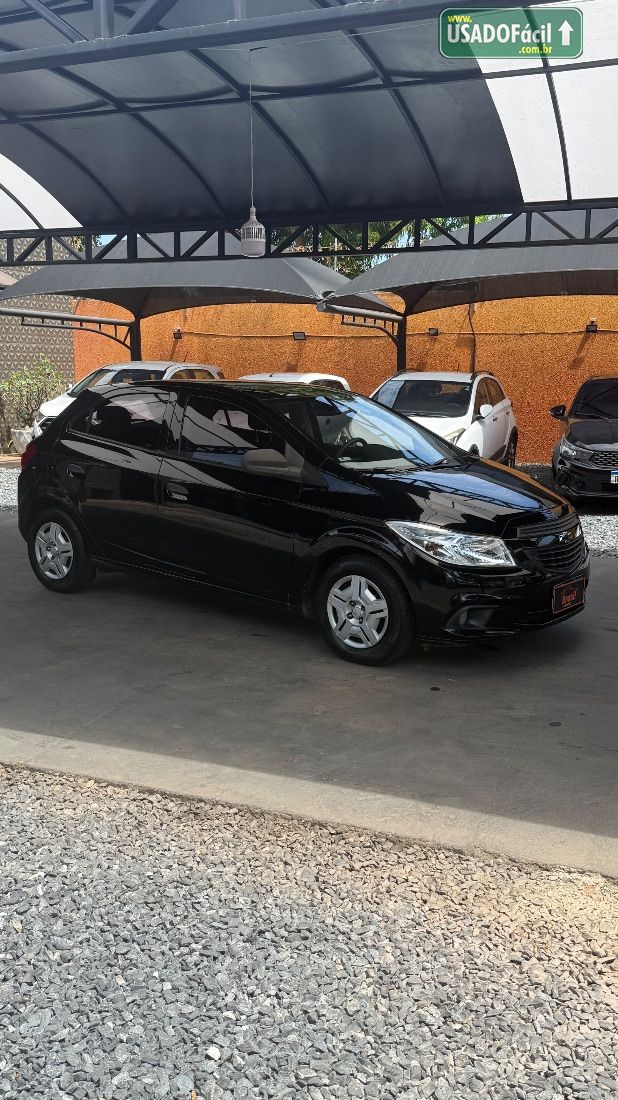 CHEVROLET/GM Onix Joy Hatch 1.0 Mecânico Flex 2017/2018 — foto 9 de 13