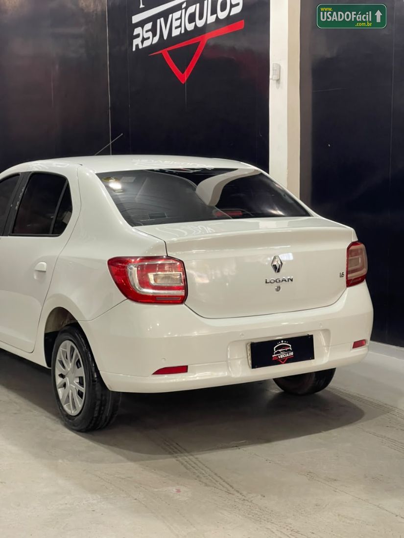 Renault Logan Expression Easy R 1.6 Flex 2016/2017 — foto 20 de 22