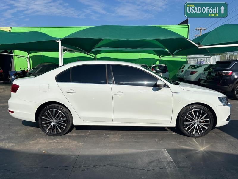 Volkswagen Jetta Highline 2.0 TSI Automático Tiptronic 2014/2014 — foto 10 de 21