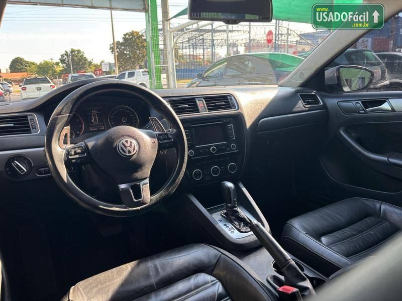 Volkswagen Jetta Highline 2.0 TSI Automático Tiptronic 2014/2014 — foto 17 de 21