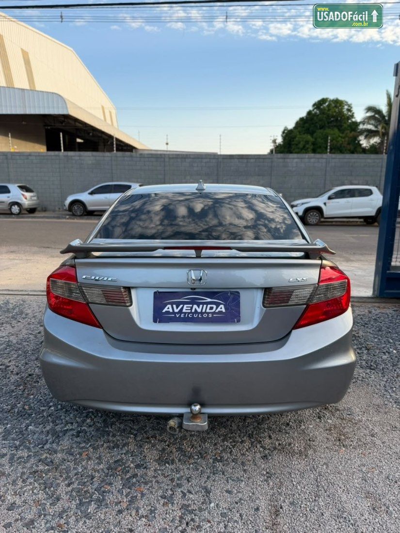 Honda Civic Sedan LXS 1.8 Mecânico 2014/2015 — foto 4 de 17