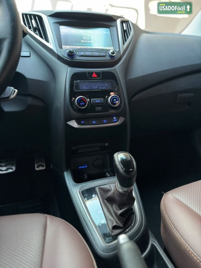 Hyundai HB20X Hatch Premium 1.6 Automático Flex 2015/2016 — foto 14 de 21