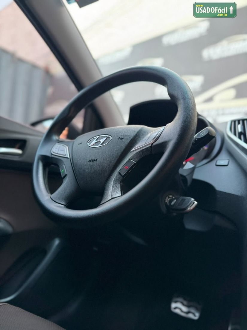 Hyundai HB20X Hatch Premium 1.6 Automático Flex 2015/2016 — foto 15 de 21