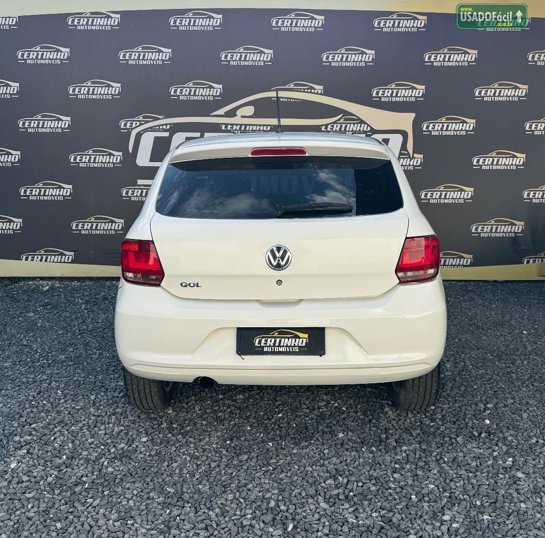 Volkswagen Gol Comfortline 1.0 4P Total Flex 2014/2015 — foto 3 de 12