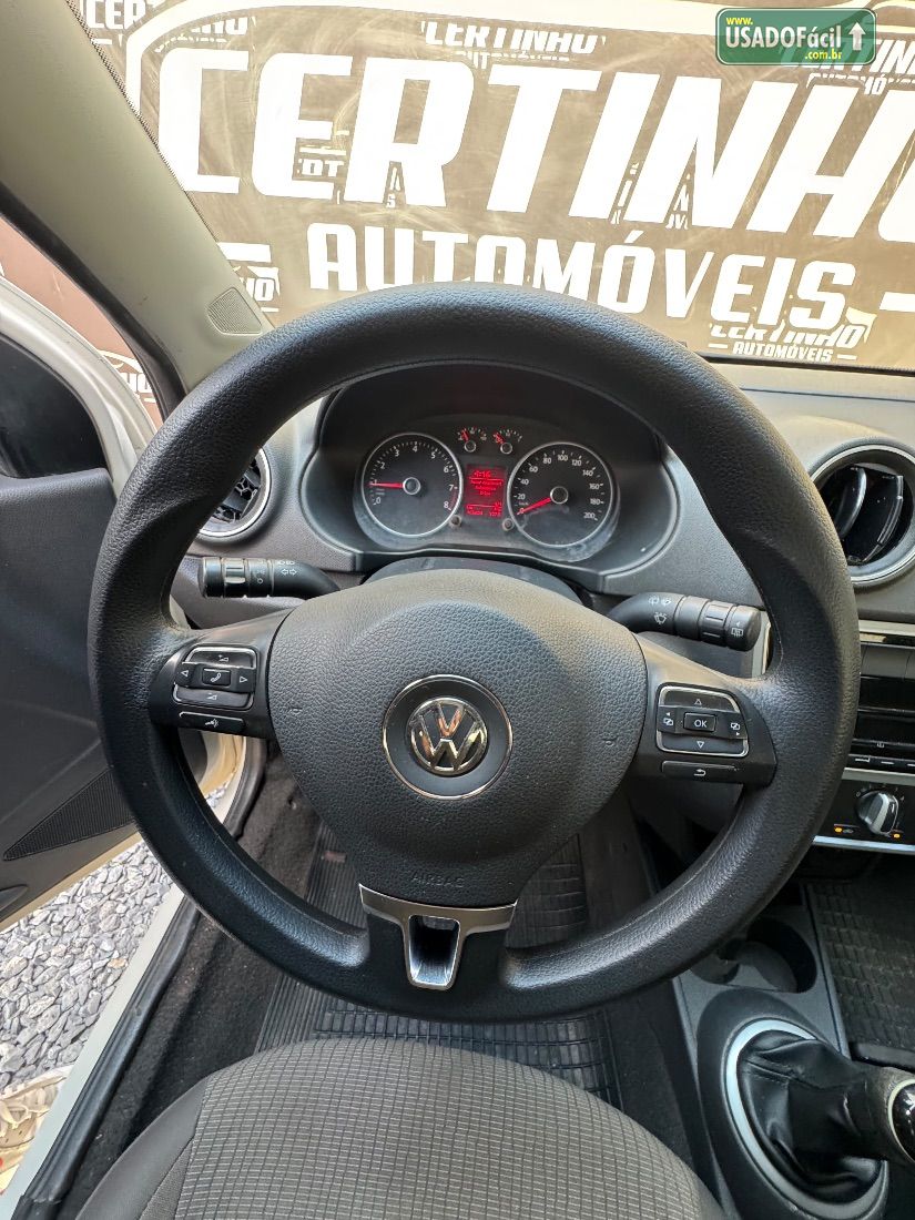 Volkswagen Gol Comfortline 1.0 4P Total Flex 2014/2015 — foto 7 de 12