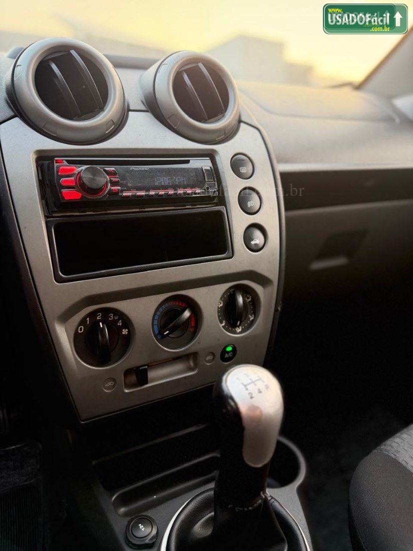 FORD Fiesta Hatch 4P Flex 2010/2011 — foto 10 de 13