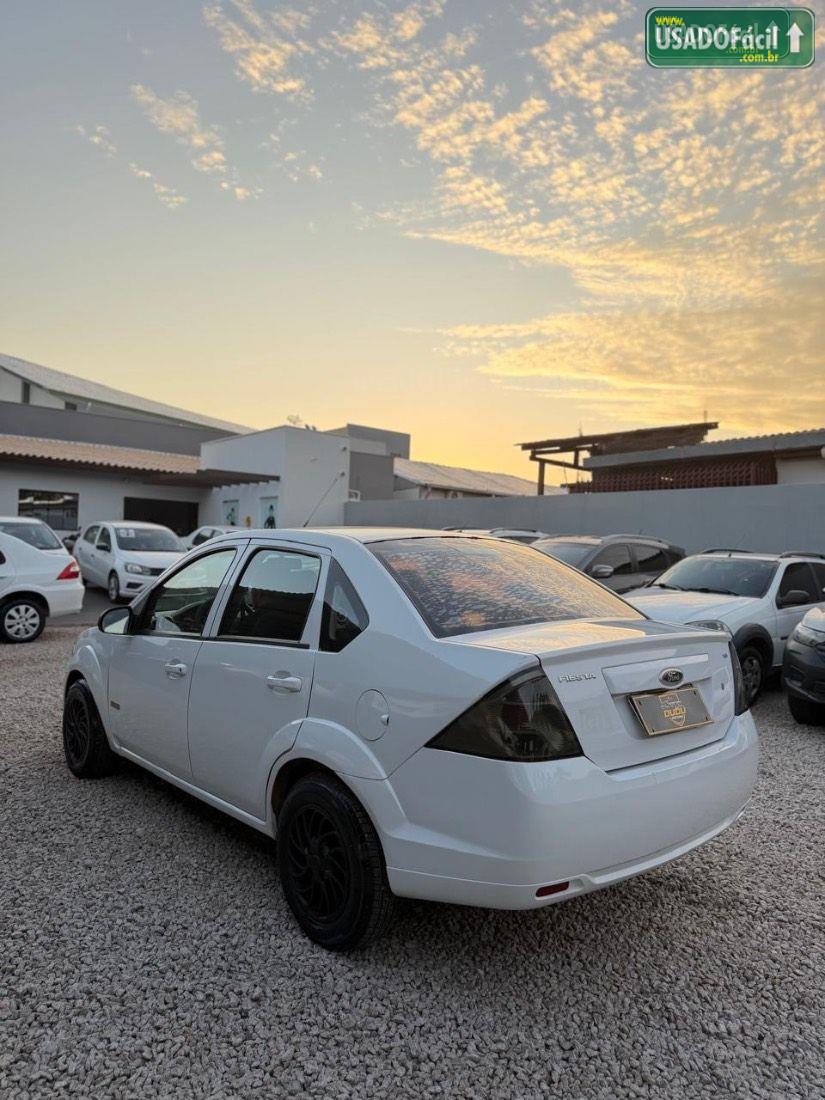 FORD Fiesta Hatch 4P Flex 2010/2011 — foto 7 de 13