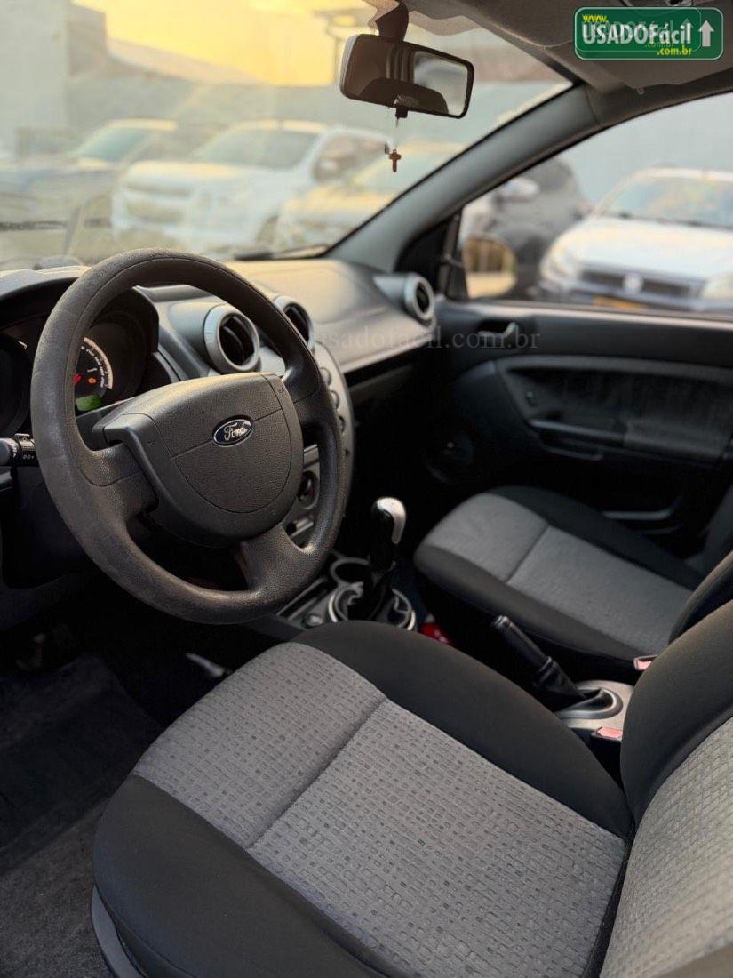 FORD Fiesta Hatch 4P Flex 2010/2011 — foto 8 de 13