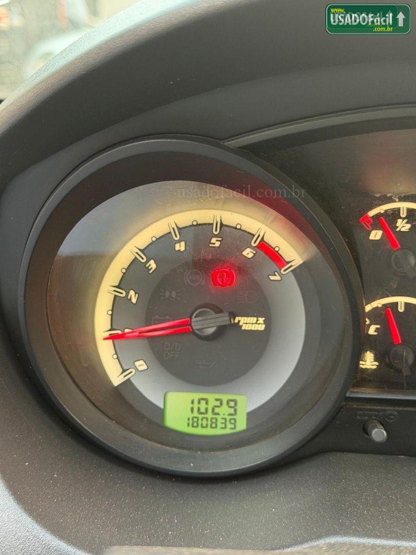 FORD Fiesta Hatch 4P Flex 2010/2011 — foto 9 de 13