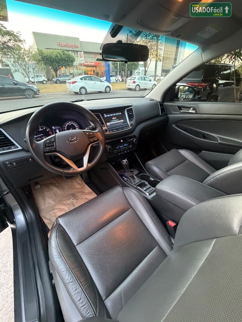Hyundai Tucson GL 1.6 Turbo Automático 2017/2018 — foto 10 de 11