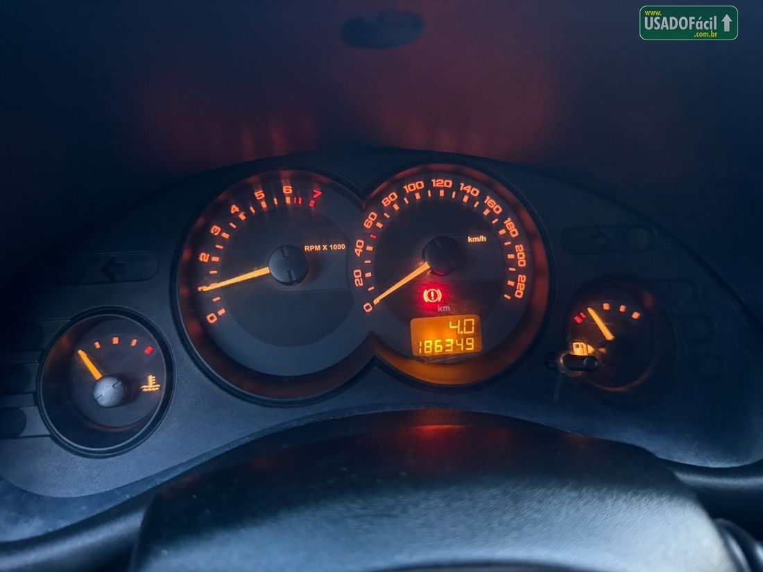 CHEVROLET/GM Corsa Sedan Classic Life 2011/2012 — foto 13 de 25