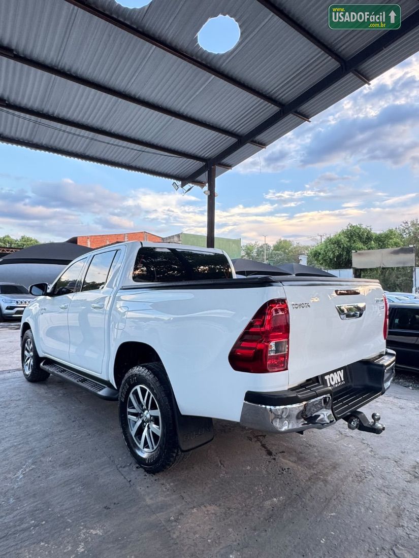 Toyota Hilux SRV CD 2.7 4X2 Automático Flex 2018/2018 — foto 4 de 11