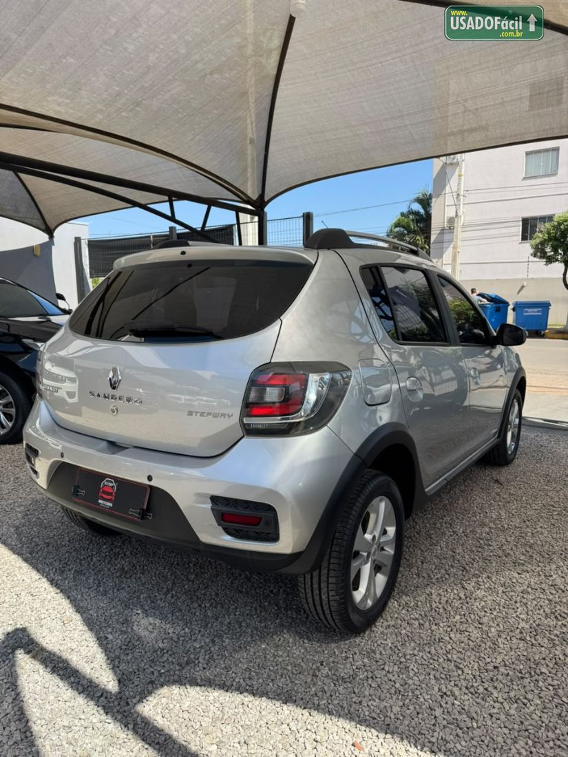 Renault Sandero Stepway 1.6 Hi-Flex 2012/2012 — foto 4 de 12
