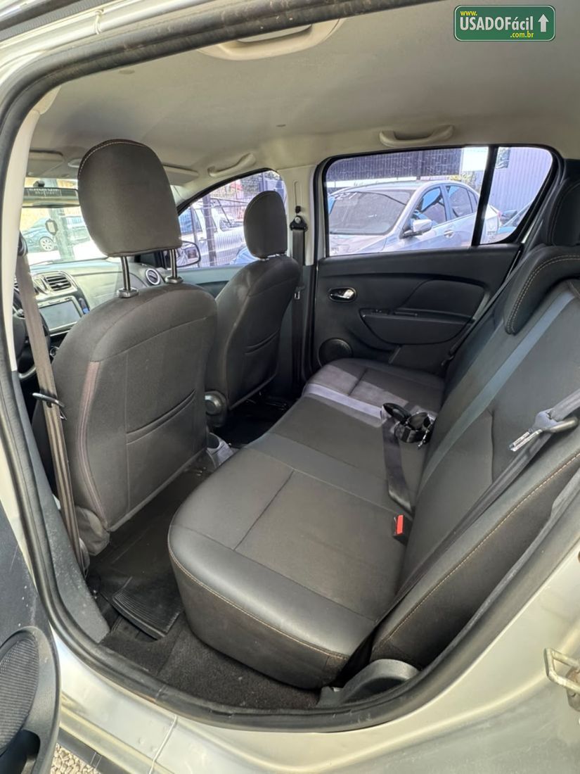 Renault Sandero Stepway 1.6 Hi-Flex 2012/2012 — foto 7 de 12