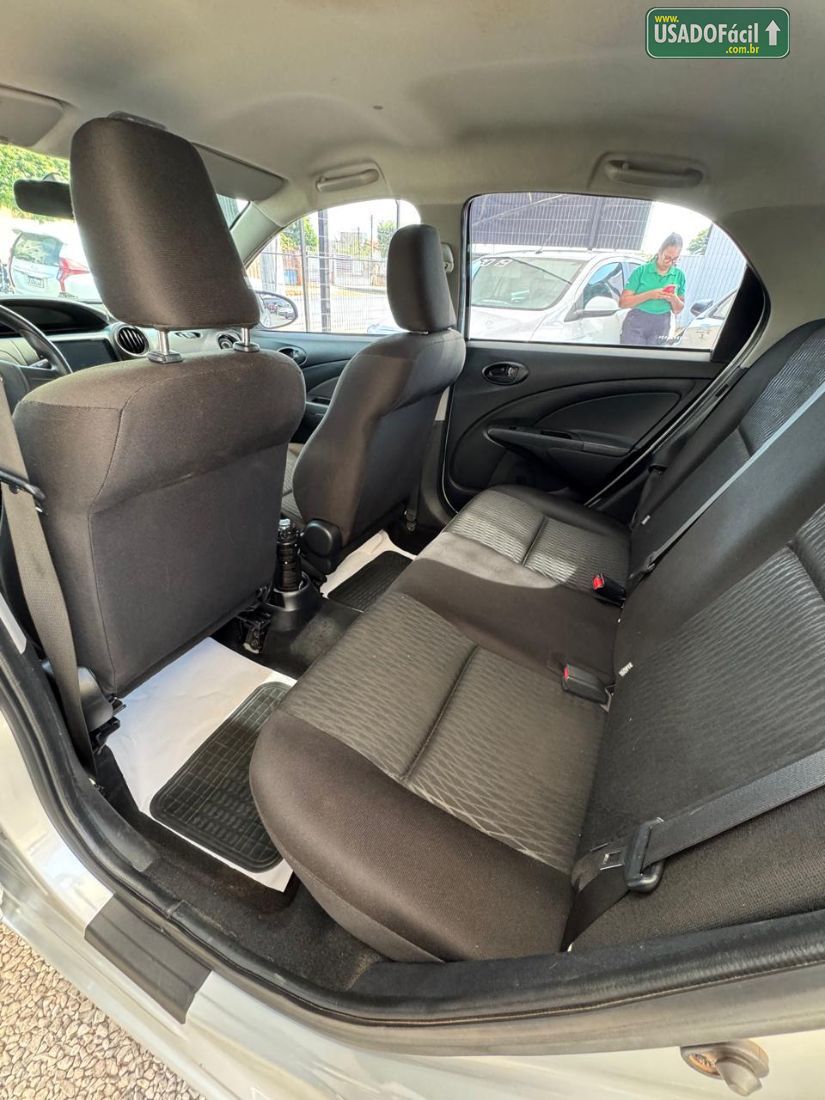Toyota Etios Sedan X 1.5 Automático Flex 2020/2021 — foto 11 de 11