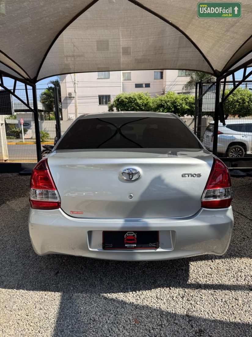 Toyota Etios Sedan X 1.5 Automático Flex 2020/2021 — foto 5 de 11
