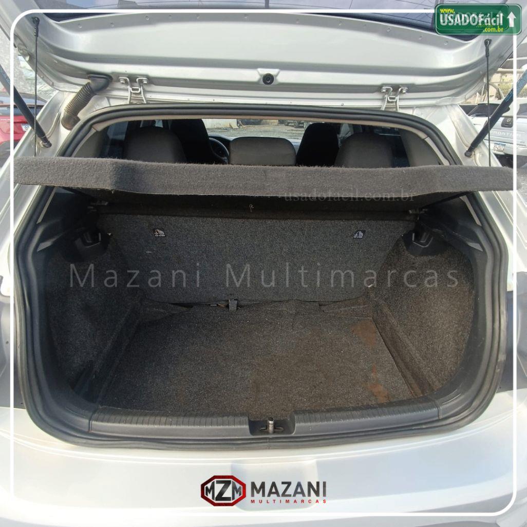 VOLKSWAGEN Polo Track 1.0 Flex 2023/2024 — foto 17 de 18