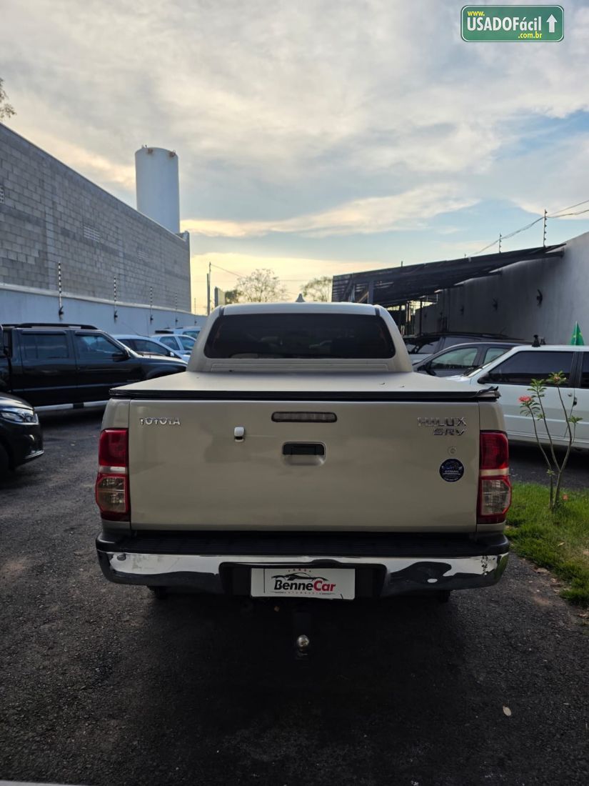 Toyota Hilux SRV CD D4-D 3.0 4x4 TDI Automático Diesel 2013/2013 — foto 4 de 10