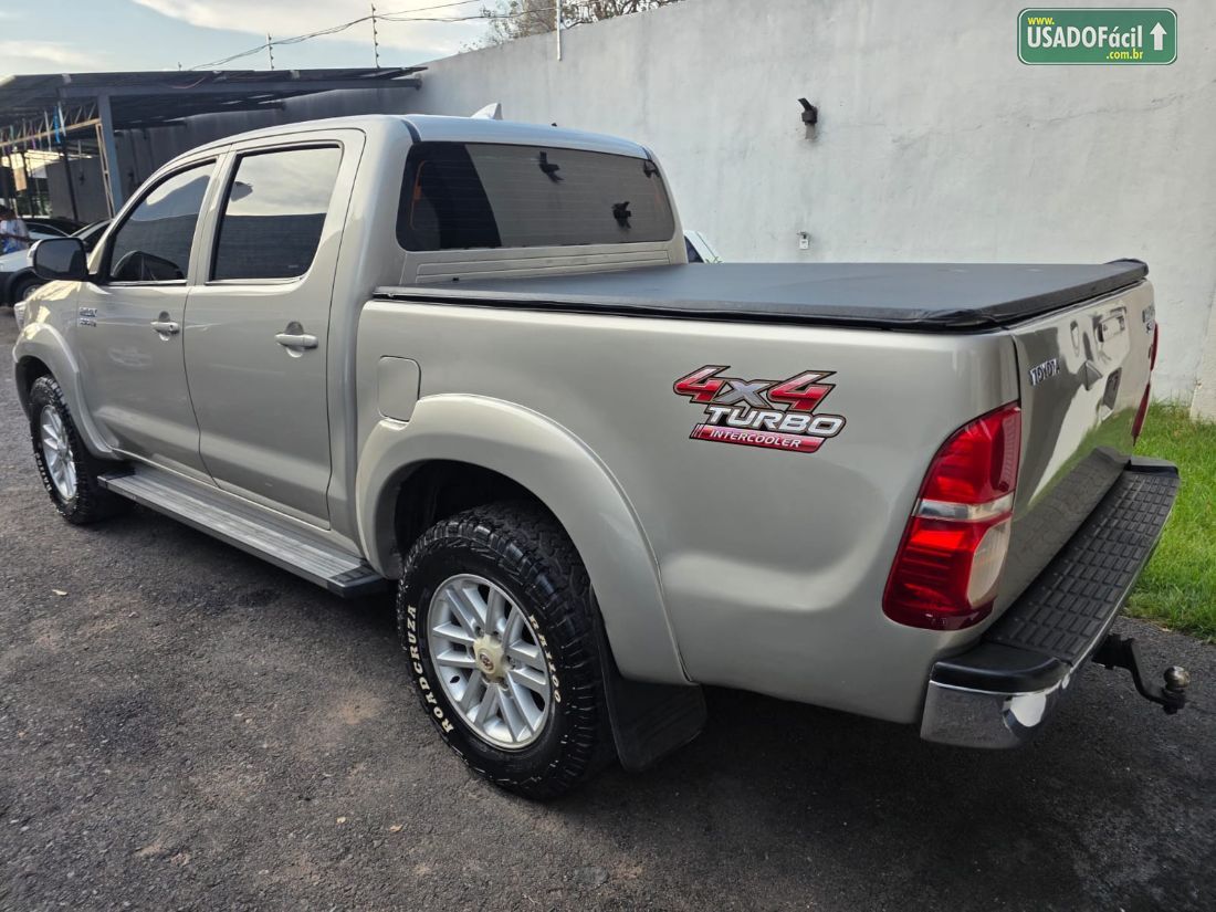 Toyota Hilux SRV CD D4-D 3.0 4x4 TDI Automático Diesel 2013/2013 — foto 5 de 10
