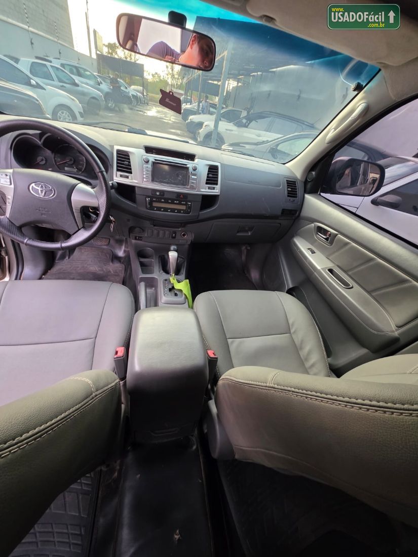 Toyota Hilux SRV CD D4-D 3.0 4x4 TDI Automático Diesel 2013/2013 — foto 8 de 10
