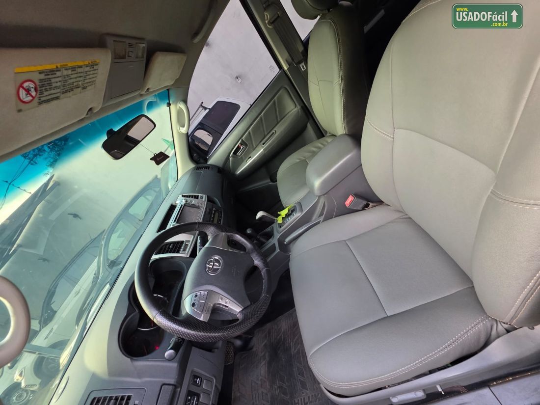 Toyota Hilux SRV CD D4-D 3.0 4x4 TDI Automático Diesel 2013/2013 — foto 9 de 10