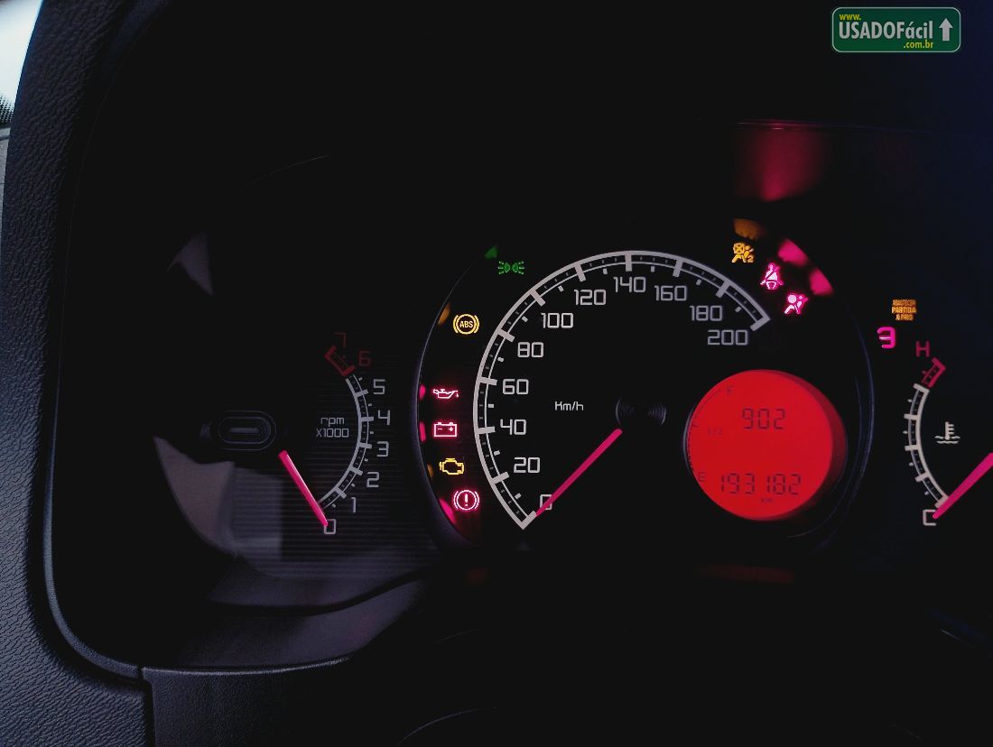 Fiat Strada Hard Working CE 1.4 Fire Flex 2018/2018 — foto 4 de 6