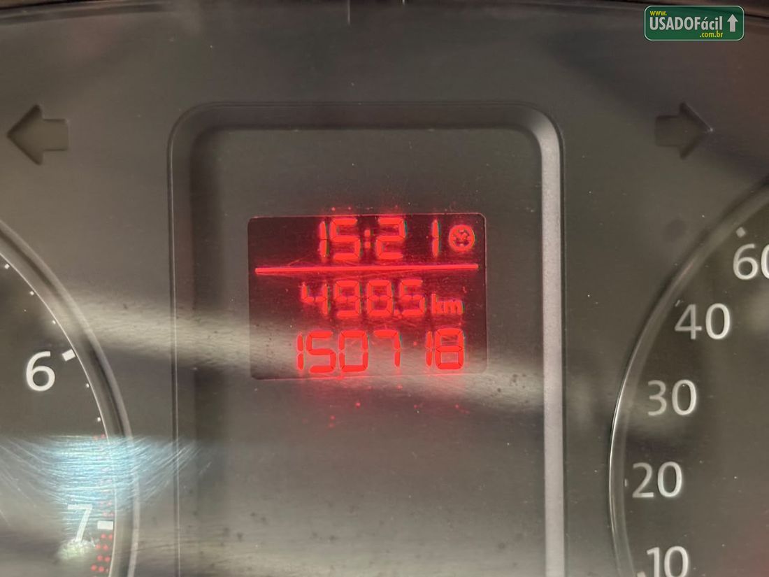 Volkswagen Fox 1.6 Mi 4P Total Flex 2012/2013 — foto 10 de 14