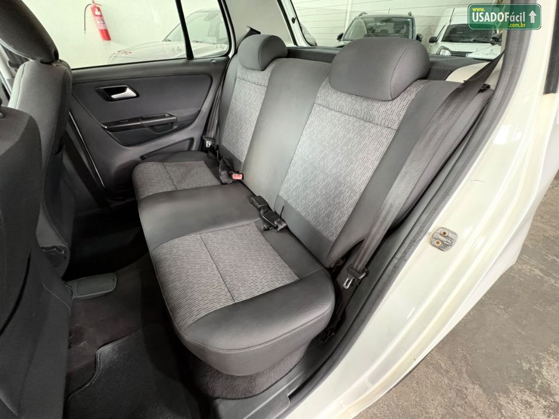 Volkswagen Fox 1.6 Mi 4P Total Flex 2012/2013 — foto 14 de 14
