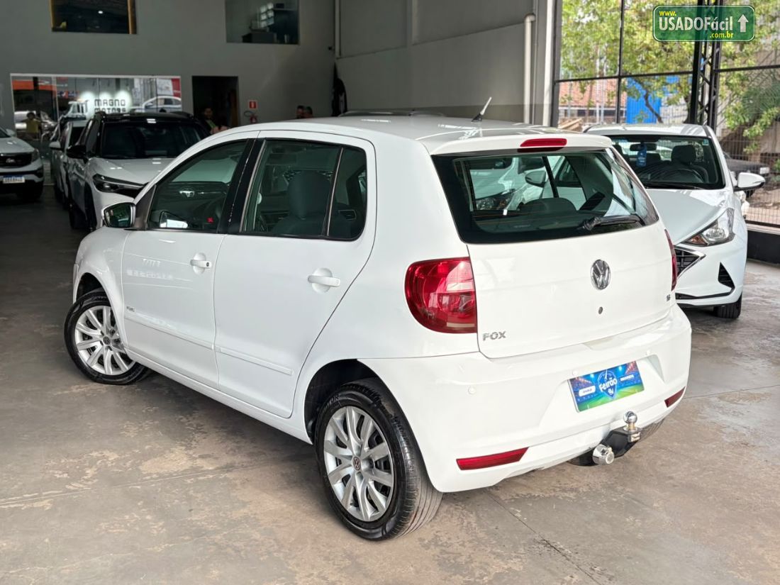 Volkswagen Fox 1.6 Mi 4P Total Flex 2012/2013 — foto 6 de 14