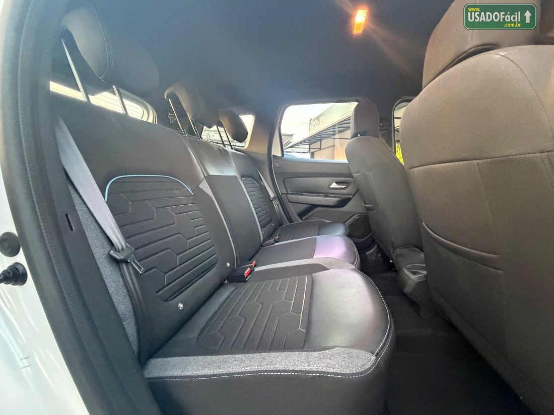 Renault Duster Intense 1.6 Mecânico Flex 2023/2024 — foto 9 de 10