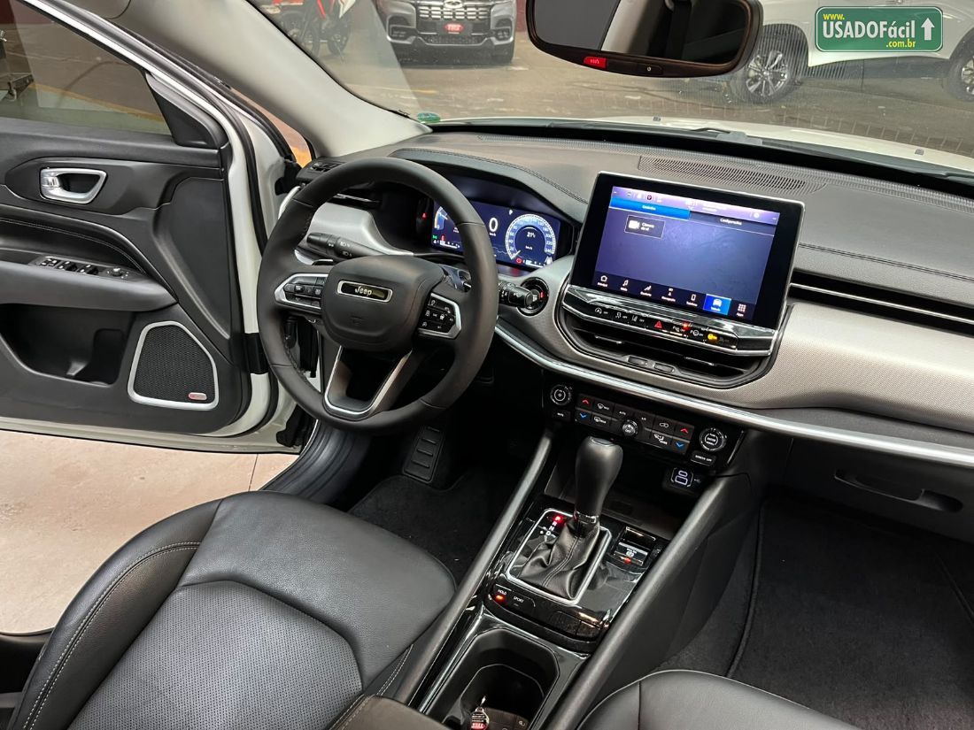 Jeep Compass Longitude Night Eagle 1.3 4x2 Automático Flex 2025/2025 — foto 10 de 18