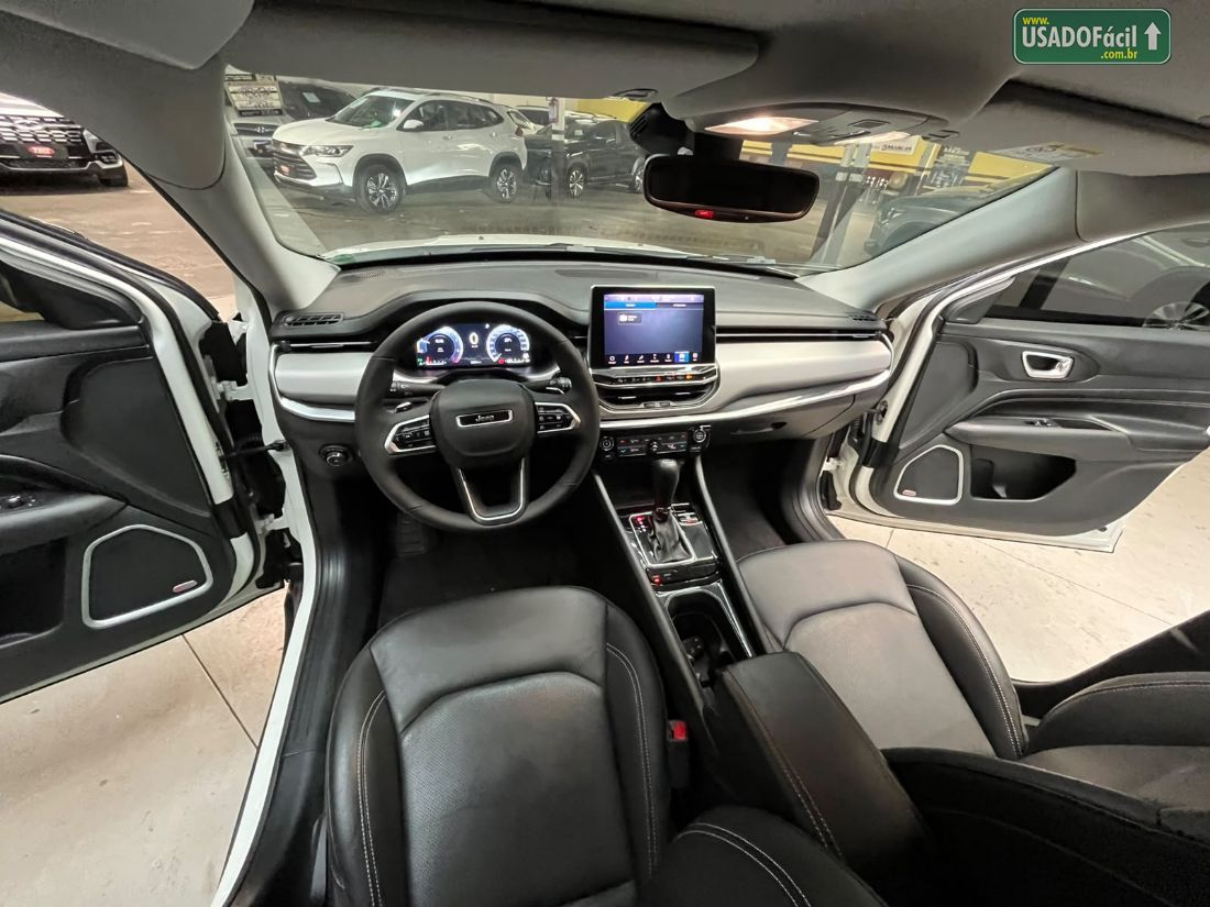 Jeep Compass Longitude Night Eagle 1.3 4x2 Automático Flex 2025/2025 — foto 12 de 18