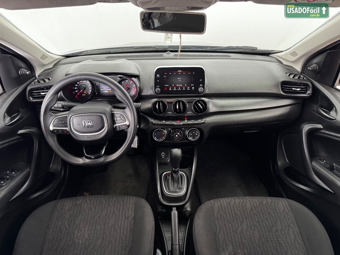 Fiat Cronos Drive 1.3 Automático Flex 2024/2025 — foto 7 de 13