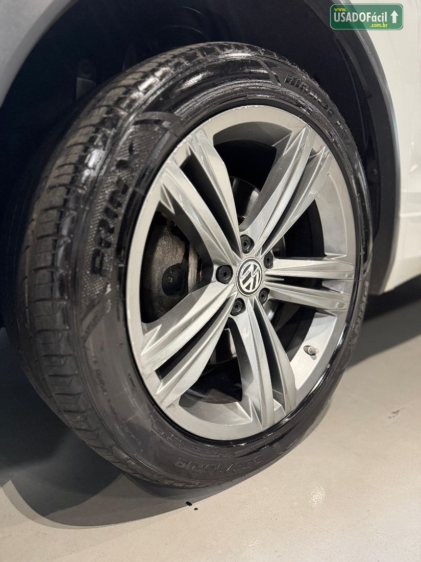 Volkswagen Tiguan Allspace R-Line 350 TSI 2.0 4x4 2019/2019 — foto 9 de 30