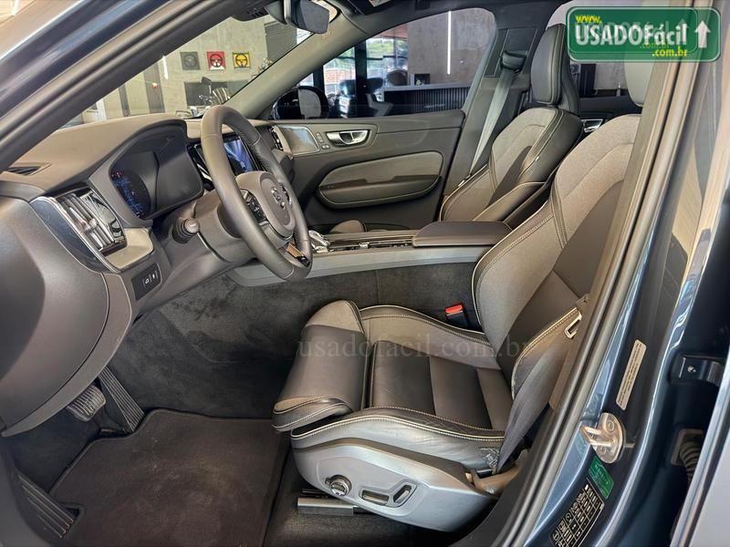 VOLVO Volvo XC 60 T-8 Ultimate Dark 2.0 AWD Híbrido 2023/2024 — foto 10 de 13