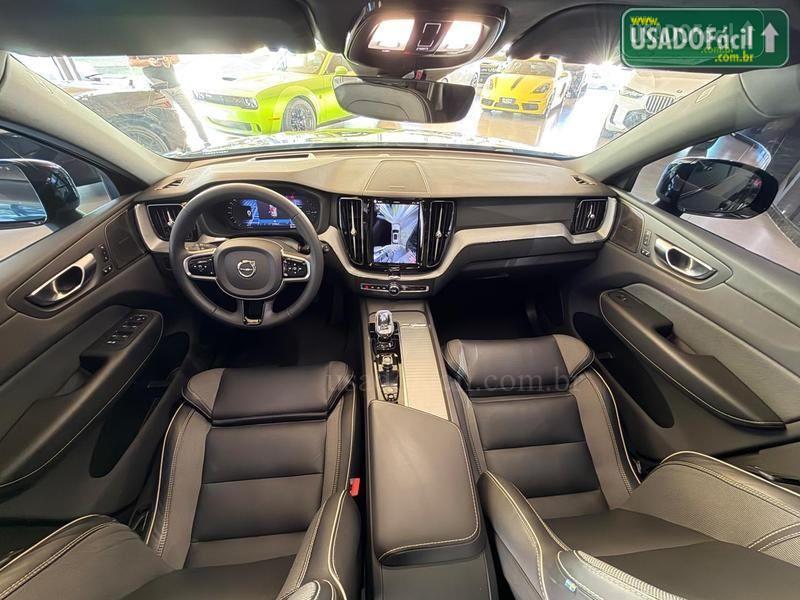 VOLVO Volvo XC 60 T-8 Ultimate Dark 2.0 AWD Híbrido 2023/2024 — foto 8 de 13