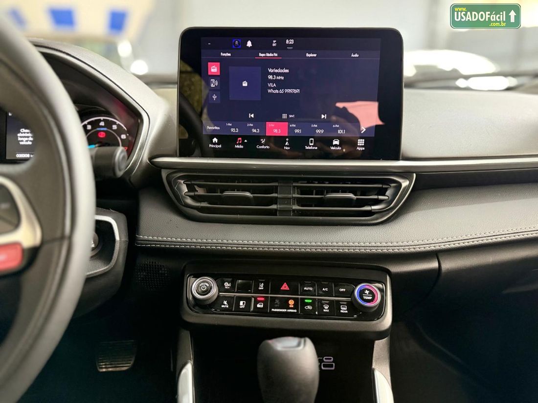 Fiat Fastback Audace 200 Turbo Automático Híbri­do 2024/2025 — foto 12 de 18
