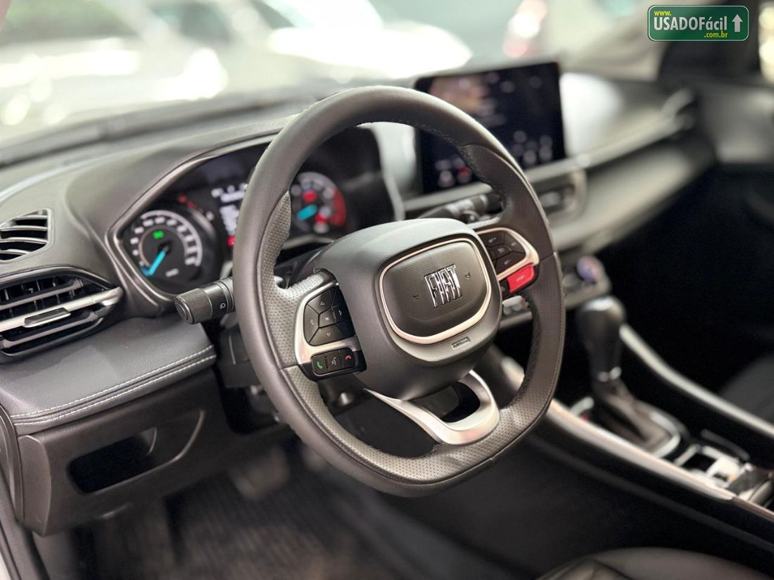 Fiat Fastback Audace 200 Turbo Automático Híbri­do 2024/2025 — foto 8 de 18
