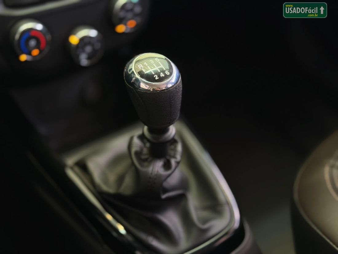 CHEVROLET/GM Prisma Sedan LTZ 1.4 FlexPower 2018/2019 — foto 12 de 18