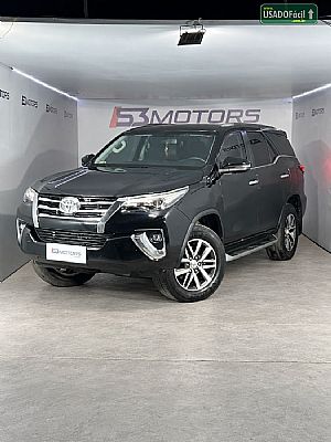 Toyota Hilux SW4 SRX 2.8 4x4 TDI Automático Diesel
