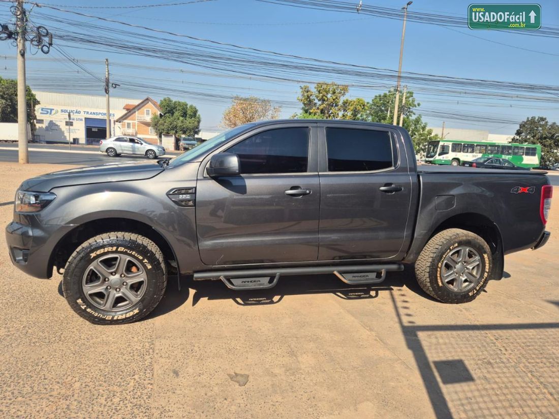 Ford Ranger XLS CD 2.2 4x4 Automático Diesel 2021/2022 — foto 7 de 11