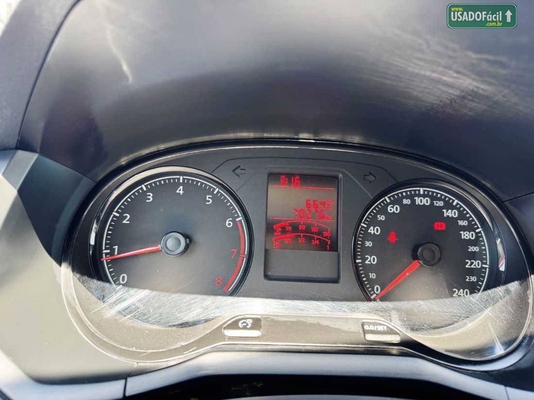 Volkswagen Gol Trendline 1.6 4P Total Flex 2018/2018 — foto 10 de 10