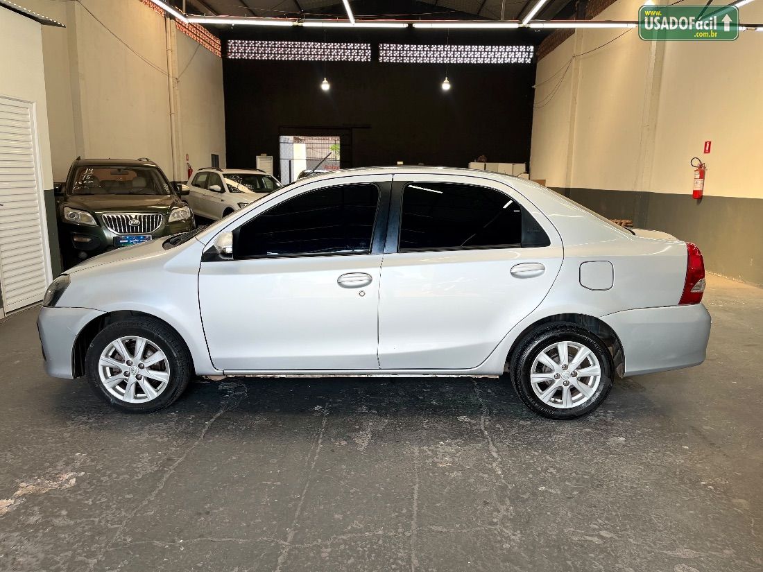 Toyota Etios Sedan X Plus 1.5 Automático Flex 2018/2019 — foto 5 de 24