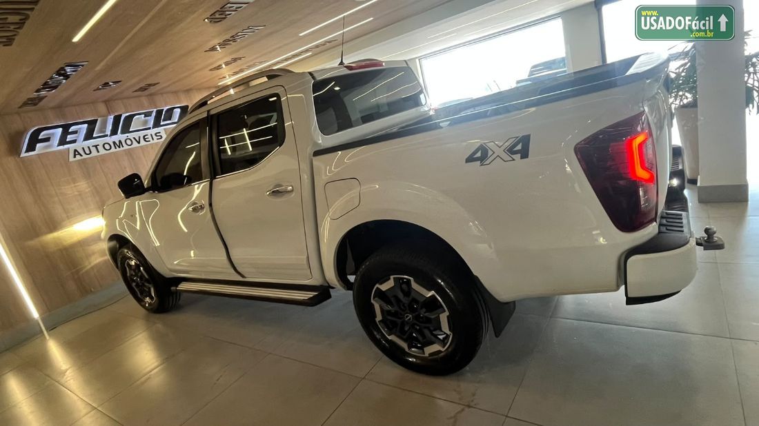 Nissan Frontier Platinum CD 2.3 Bi-Turbo Automático Diesel 2024/2025 — foto 5 de 11