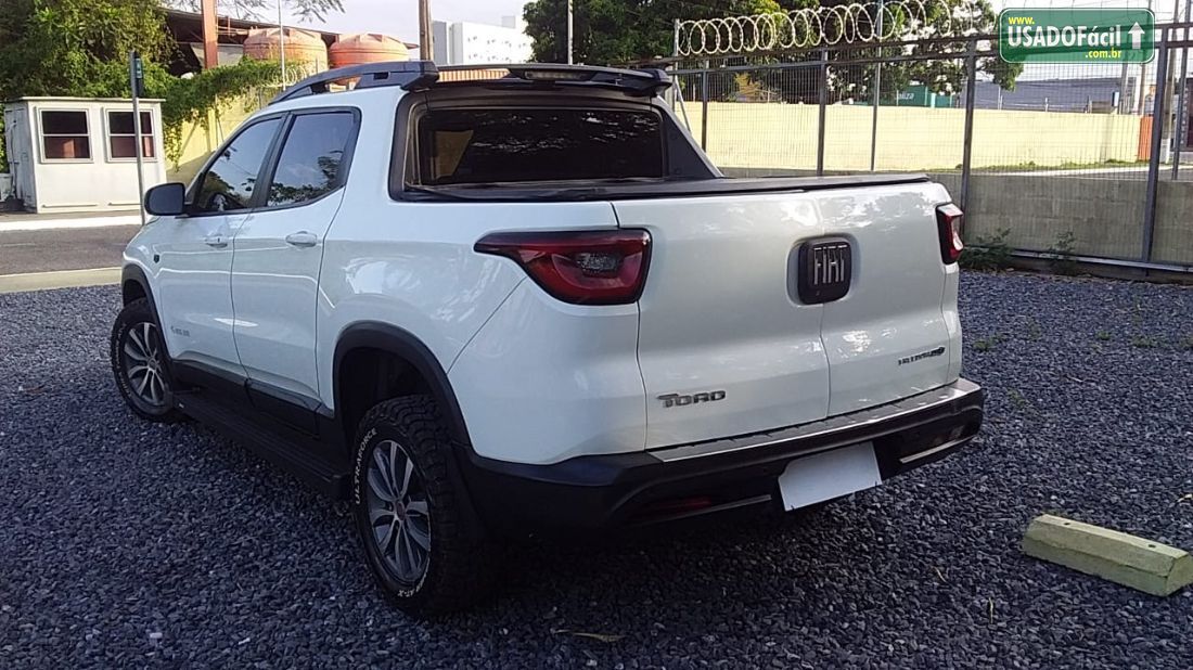 Fiat Toro Opening Edition 1.8 Automático Flex 2016/2017 — foto 3 de 8