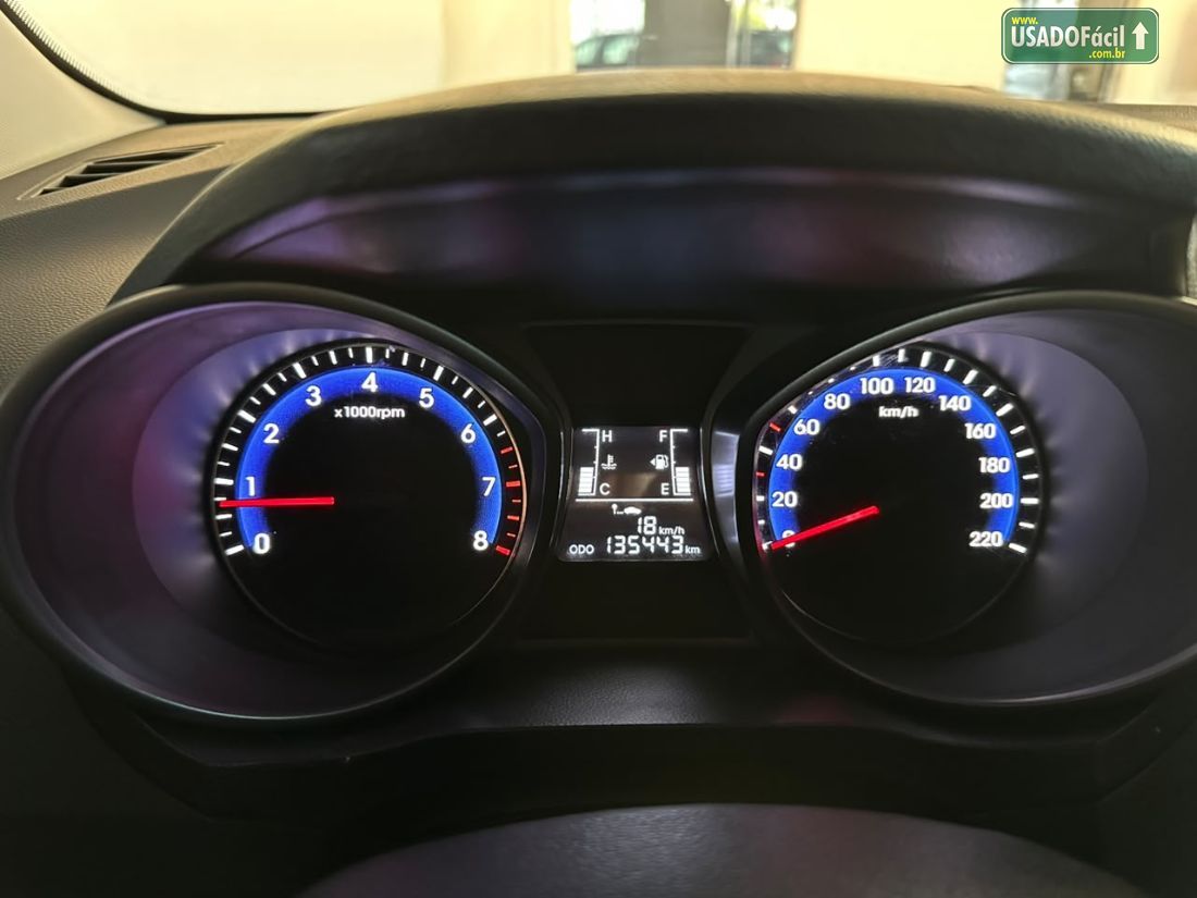 Hyundai HB20 Hatch Comfort Plus 1.6 Mecânico Flex 2016/2016 — foto 10 de 12