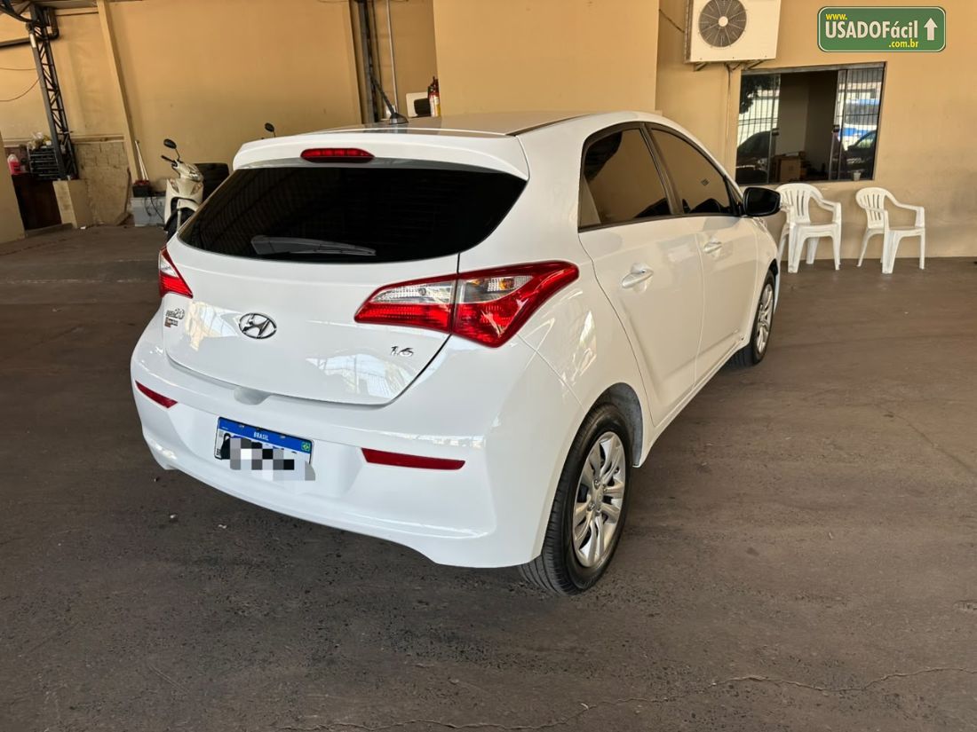 Hyundai HB20 Hatch Comfort Plus 1.6 Mecânico Flex 2016/2016 — foto 5 de 12