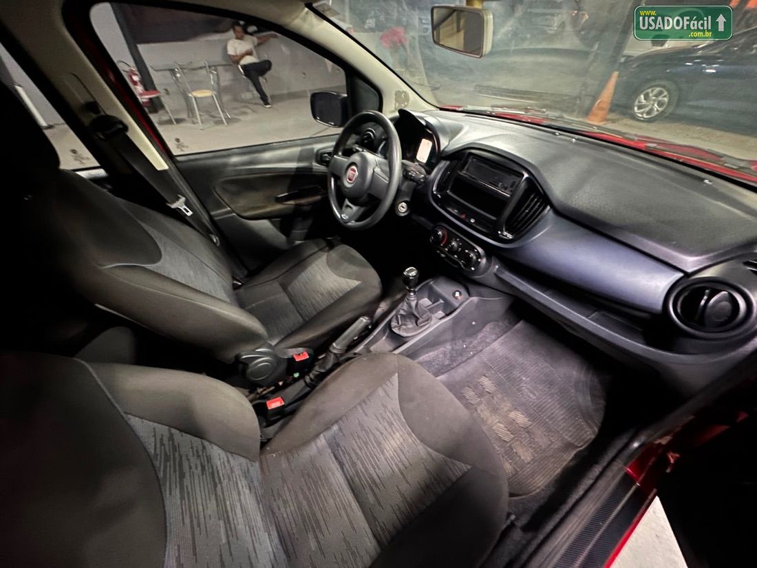 Fiat Uno Drive 1.0 Flex 5P 2017/2018 — foto 8 de 9