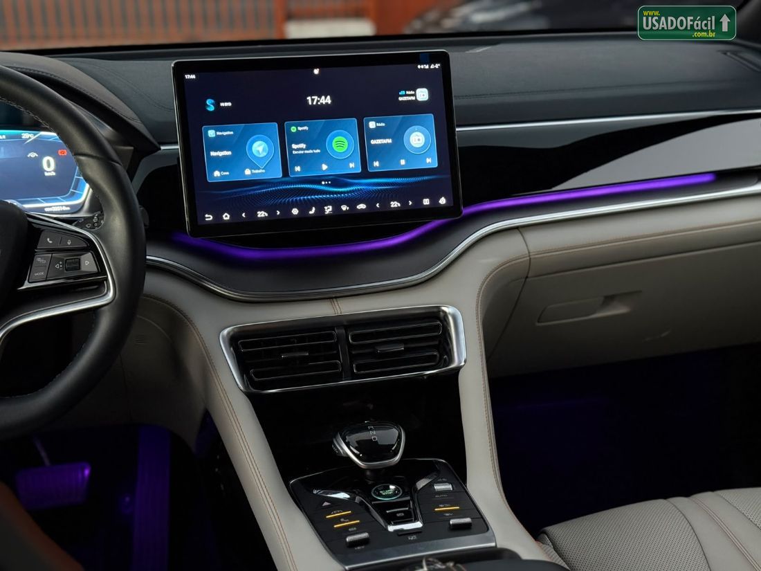 BYD BYD Song Plus 1.5 Automático Híbrido 2024/2025 — foto 17 de 19