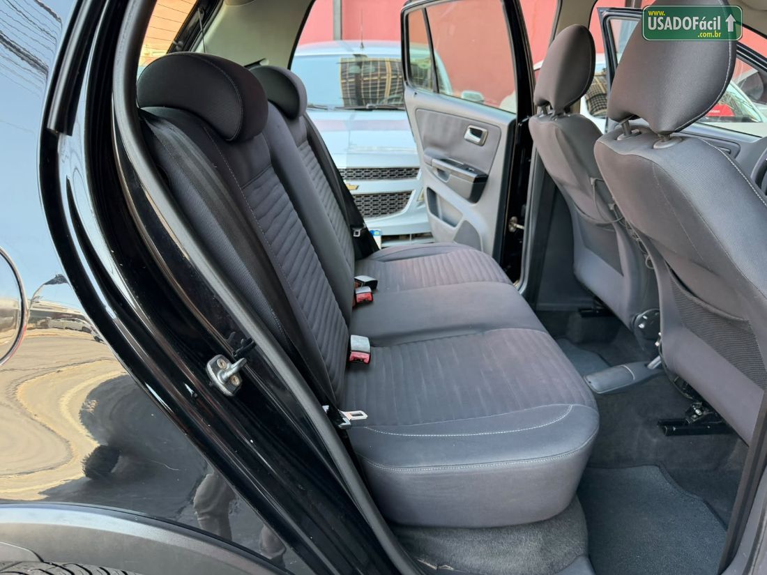 Volkswagen CrossFox 1.6 Mi Total Flex 2011/2011 — foto 14 de 19